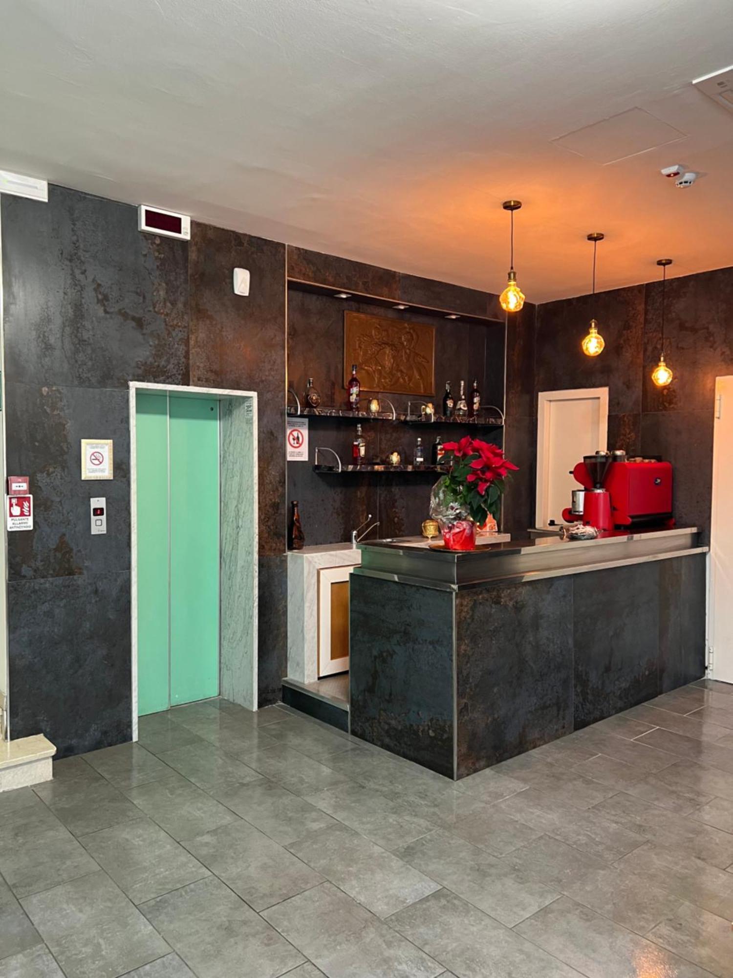 Hotel Miro Rimini Ngoại thất bức ảnh
